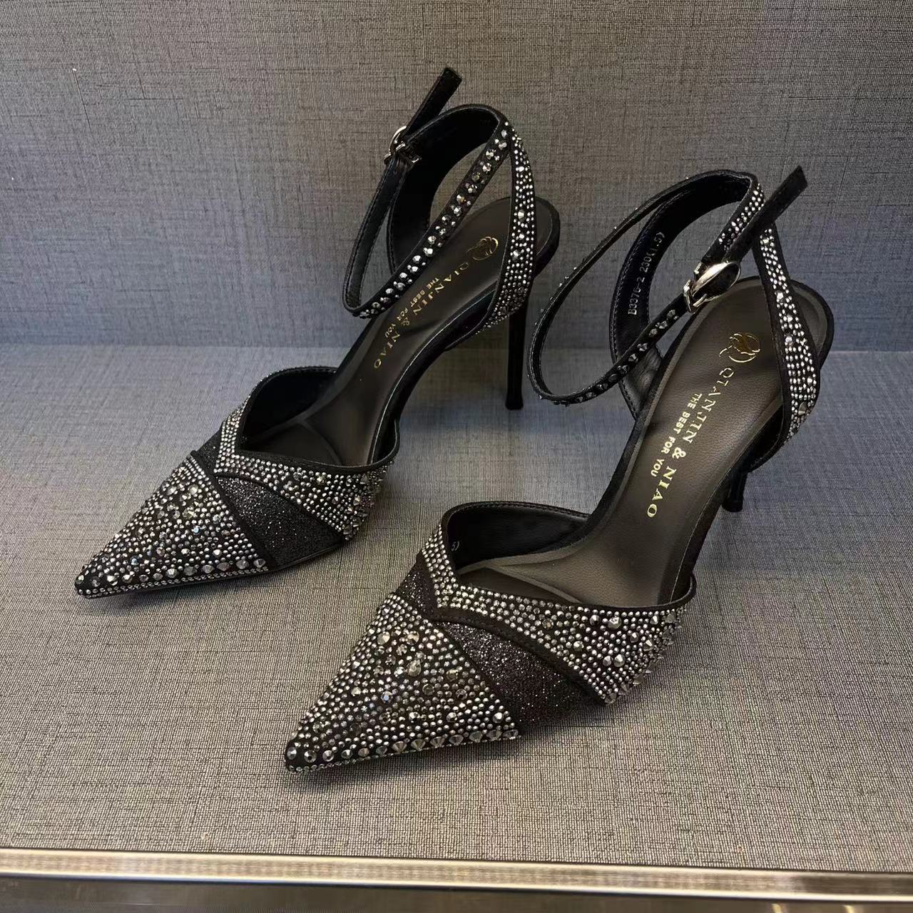 Women's Hollow High Heels With Red Sole