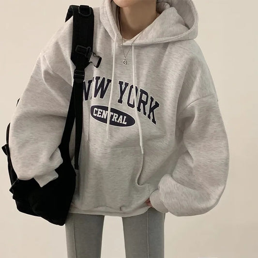 Letters Printed Women's Slim Velvet Sweater