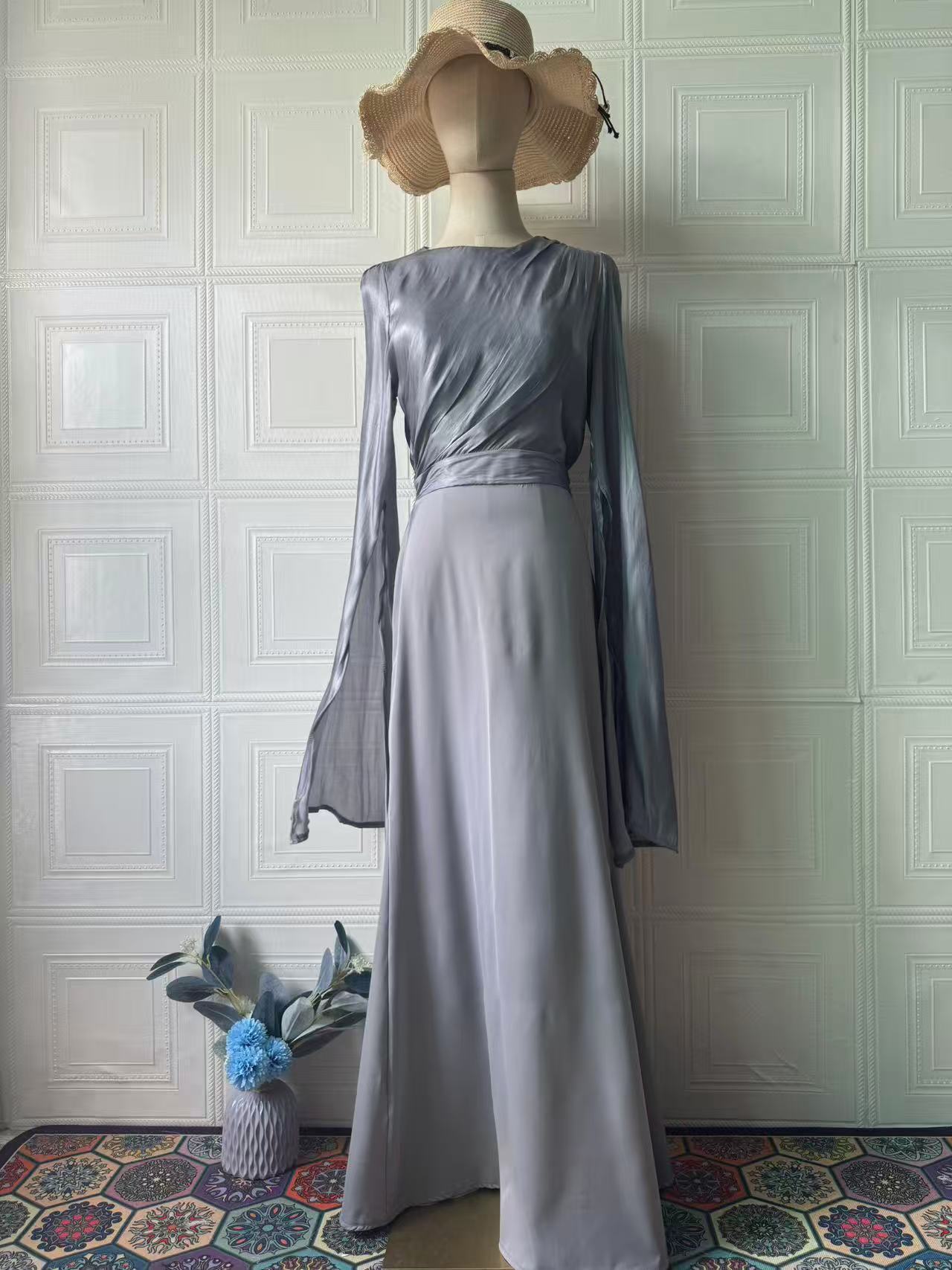 Elegant Summer Sleeve Contrast Chiffon & Satin Maxi Dress With Flared Cuffs - Slim Fit Long Dress For Women