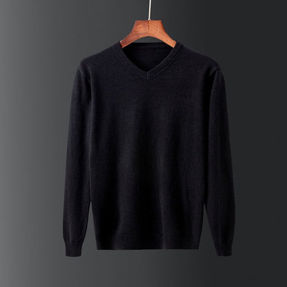 Simple, trendy Slim Fit base shirt