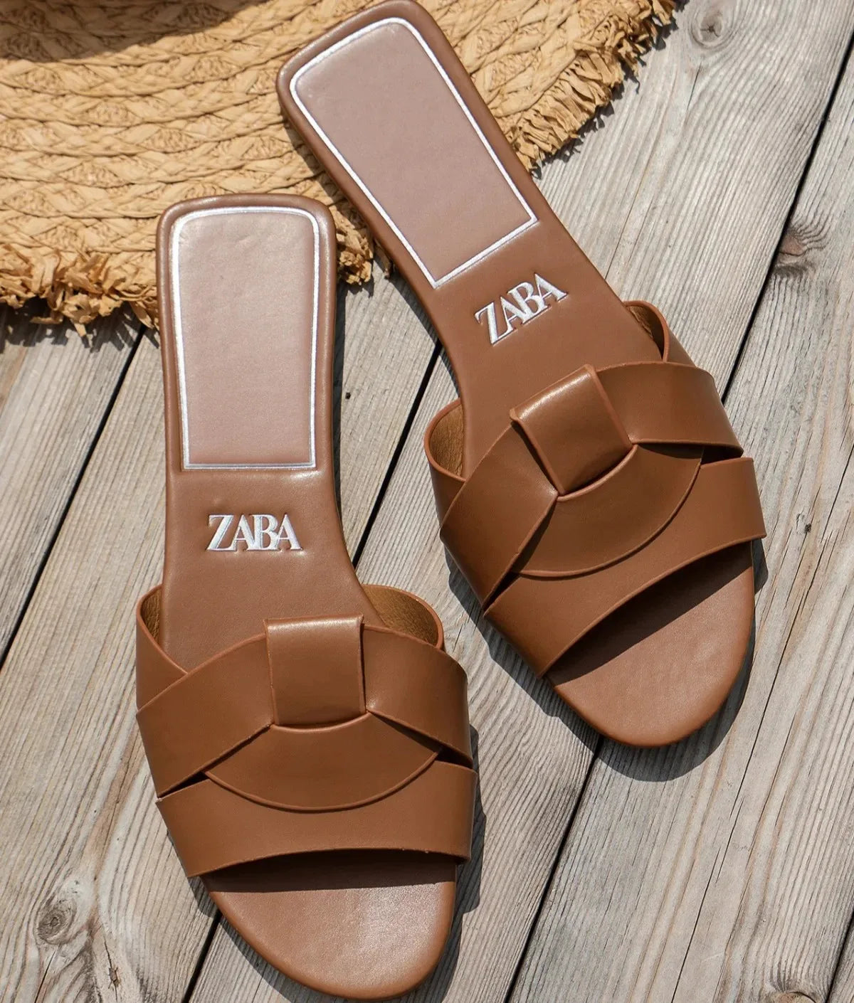 Designer New Sandals Low Heel Comfortable Slippers Sexy Peep Toe Shoes Luxurious Outdoor Beach Women's Breathability Shoes