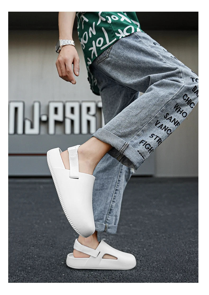 Summers Clogs Man Slippers Men Flat Mules Beach Sandals Quick Drying Water Shoes Work Casual Garden Lightweight Slippers