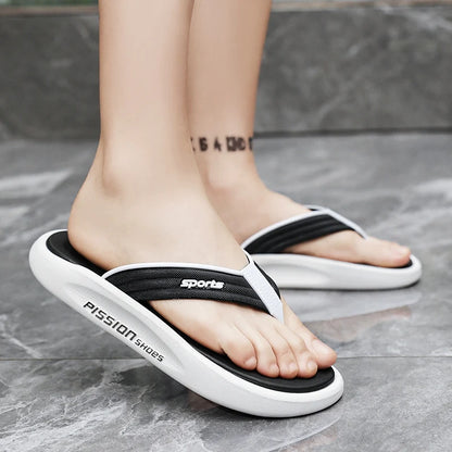 Outdoor Anti-skid Lightweight Mens Flip Flop Summer Casual Men’s Beach Shoes Classic Style Trendy Cozy Holiday Sandals for Man