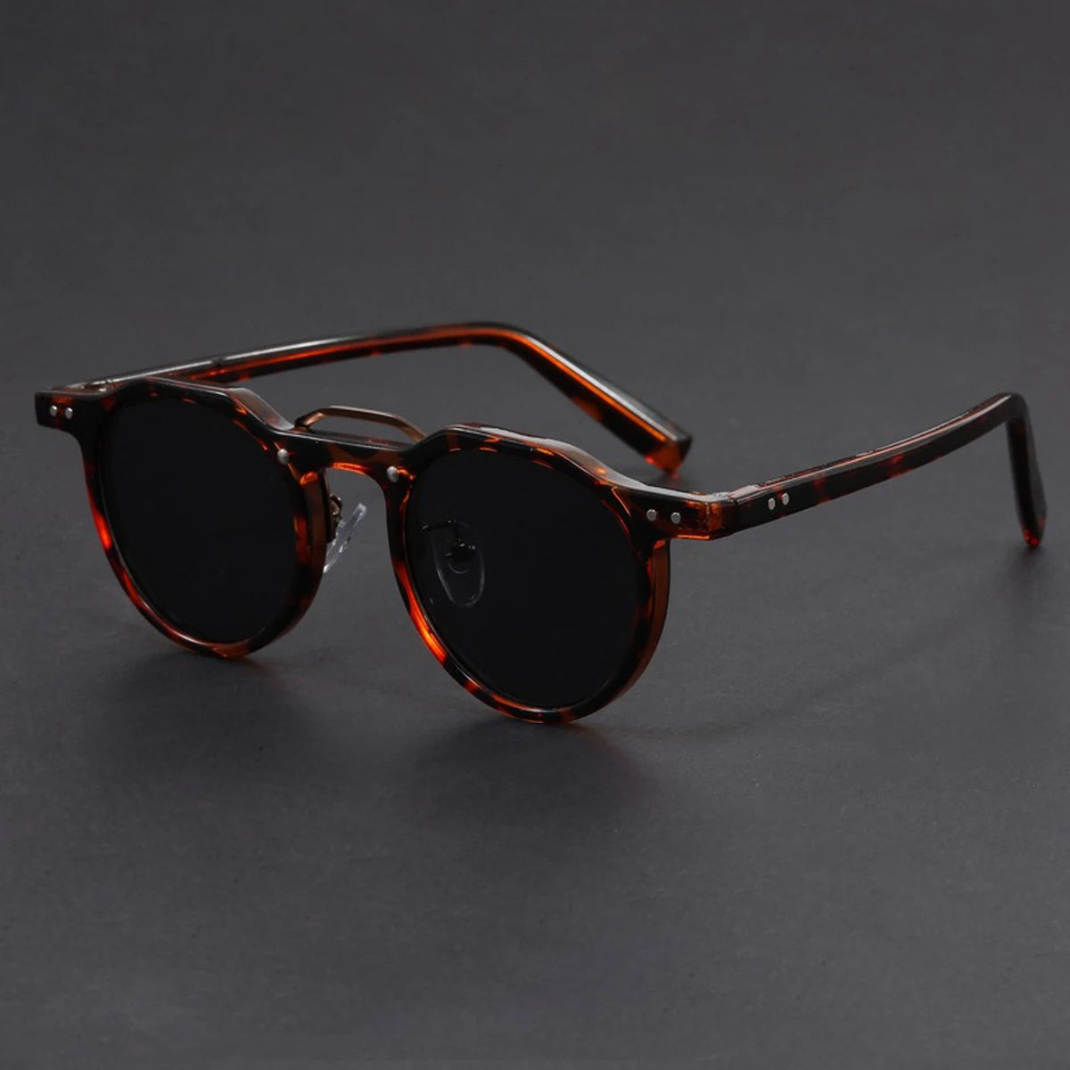 Retro Metal Frame Oval Sunglasses for Women Men Trendy Punk Round Sun Glasses Luxury Brand Designer Driving Shades
