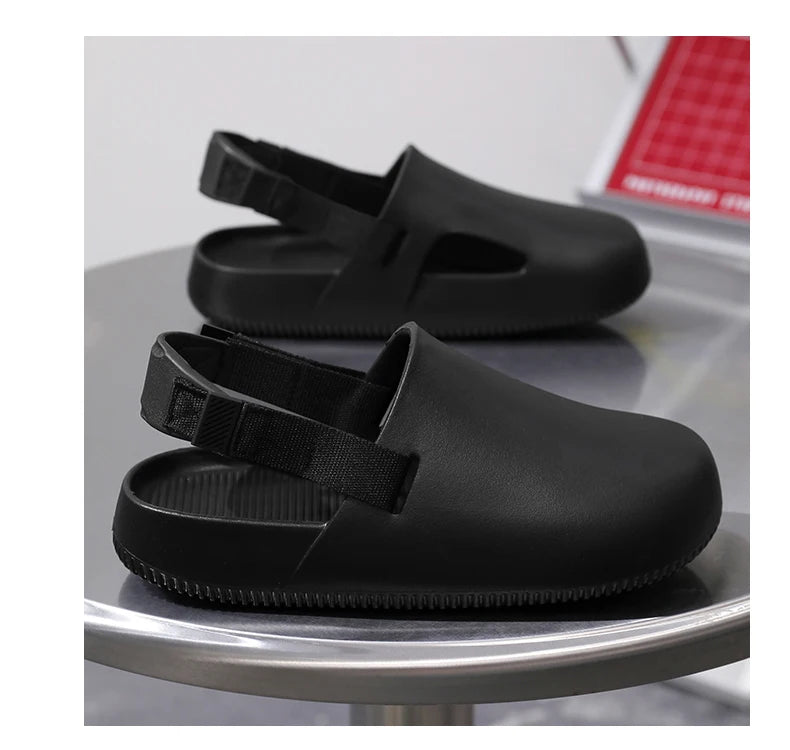 Summers Clogs Man Slippers Men Flat Mules Beach Sandals Quick Drying Water Shoes Work Casual Garden Lightweight Slippers