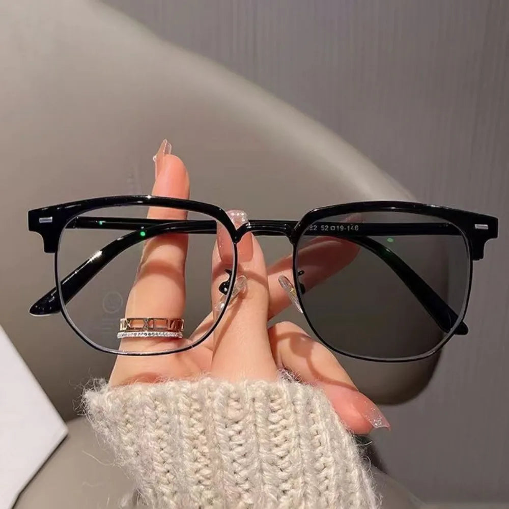 Photochromic Anti Radiation Glasses Eyeglass Eyeglasses for Woman Men Vintage Eyebrow Frame Glasses Fashion Eyewear