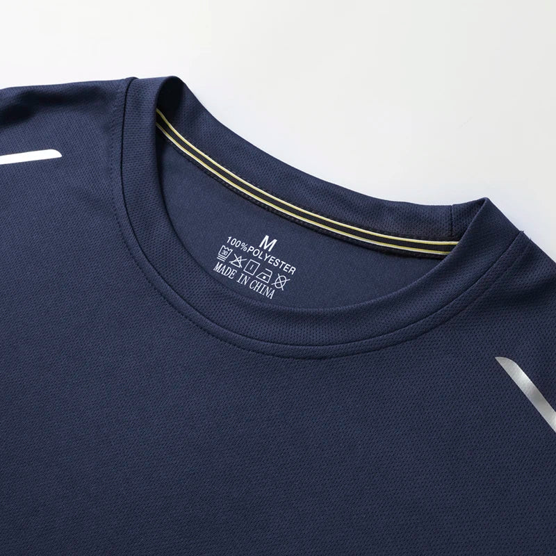 Reflective Sport Gym T Shirt Men Quick Dry Running Bodybuilding Shirts Men Long Sleeve Fitness Pullover Top Spring Autumn