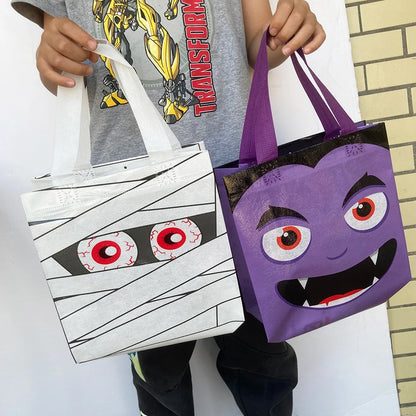 5 PCS Halloween Non-Woven Treat Bags Pumpkin Ghost Bat Mummy Monster Cat  Pattern Totes Bag Trick or Treat Halloween Party Favor