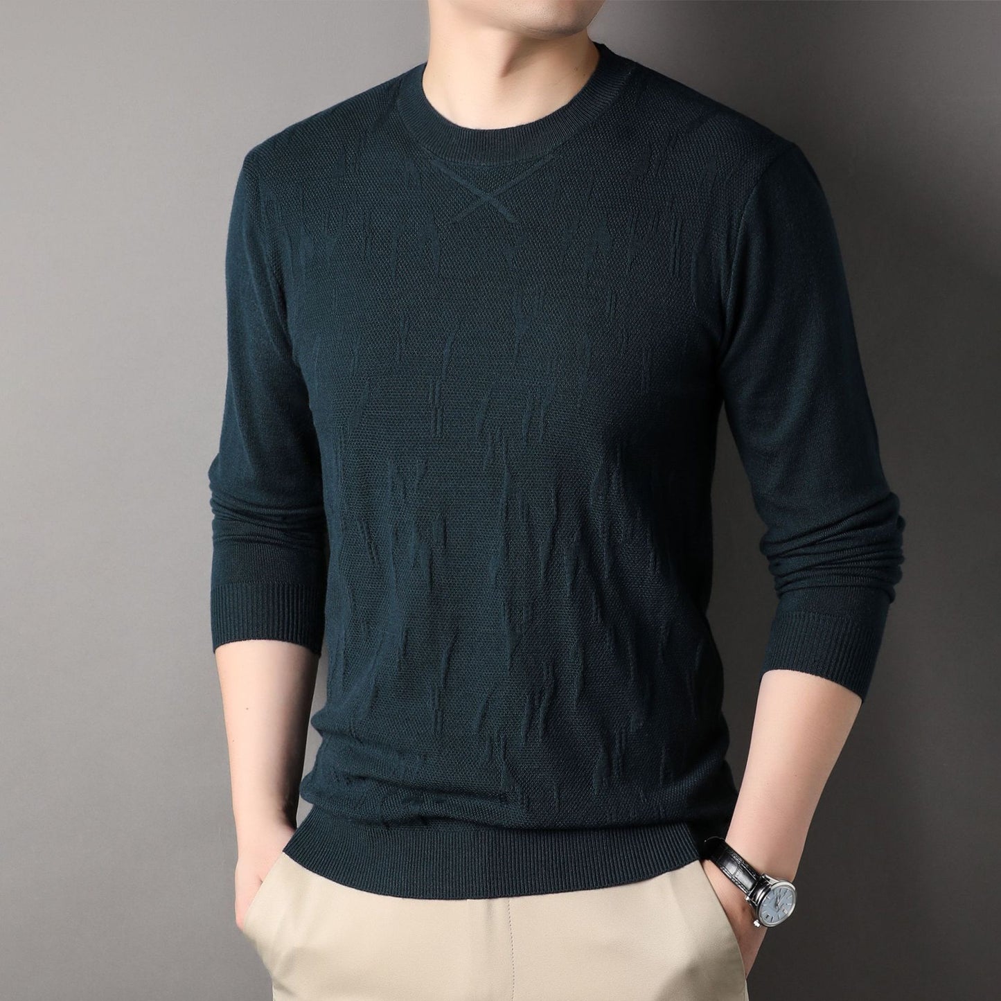 Spring And Autumn Men's Solid Color Sweater