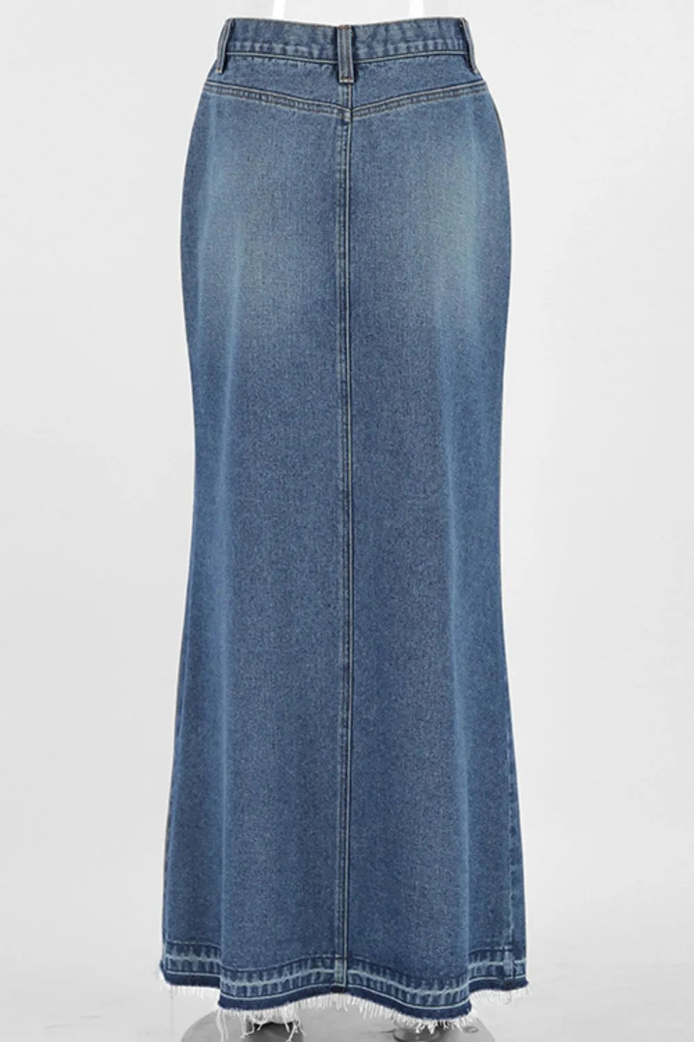 ecf4ed15-1986-46d9-ac0a-b10b8786b528-Max