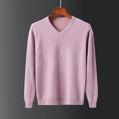 Simple, trendy Slim Fit base shirt